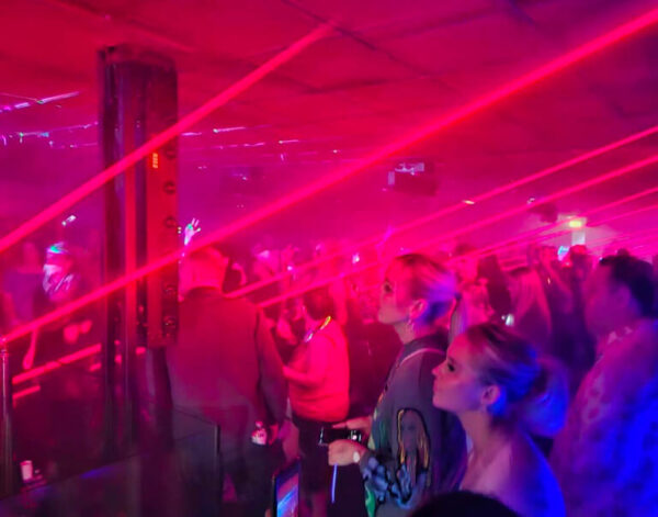 DryWave | Sober Experiences with Music and Visual Arts
